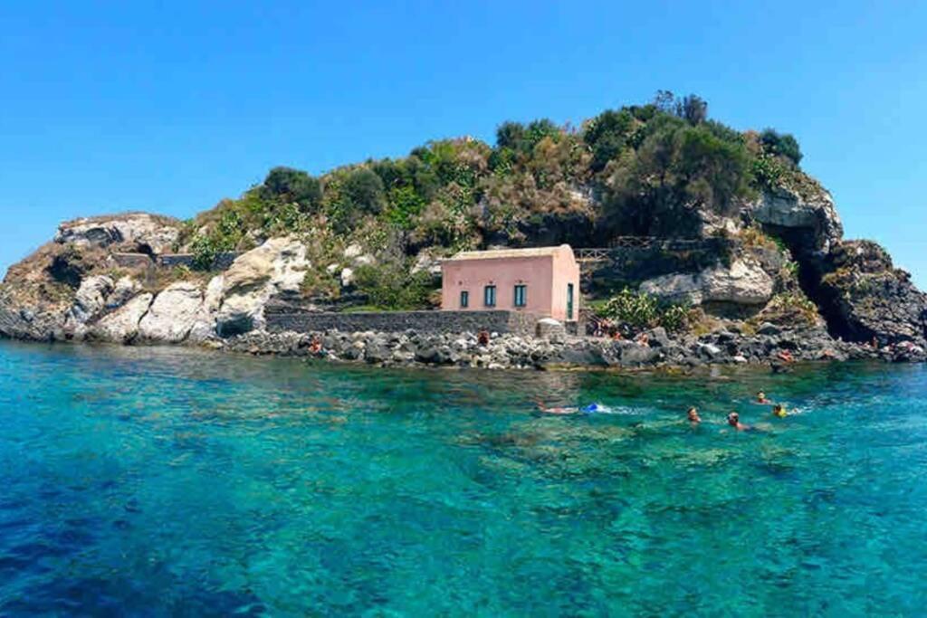 Malavoglia Suite 18 Aci Castello Zewnętrze zdjęcie